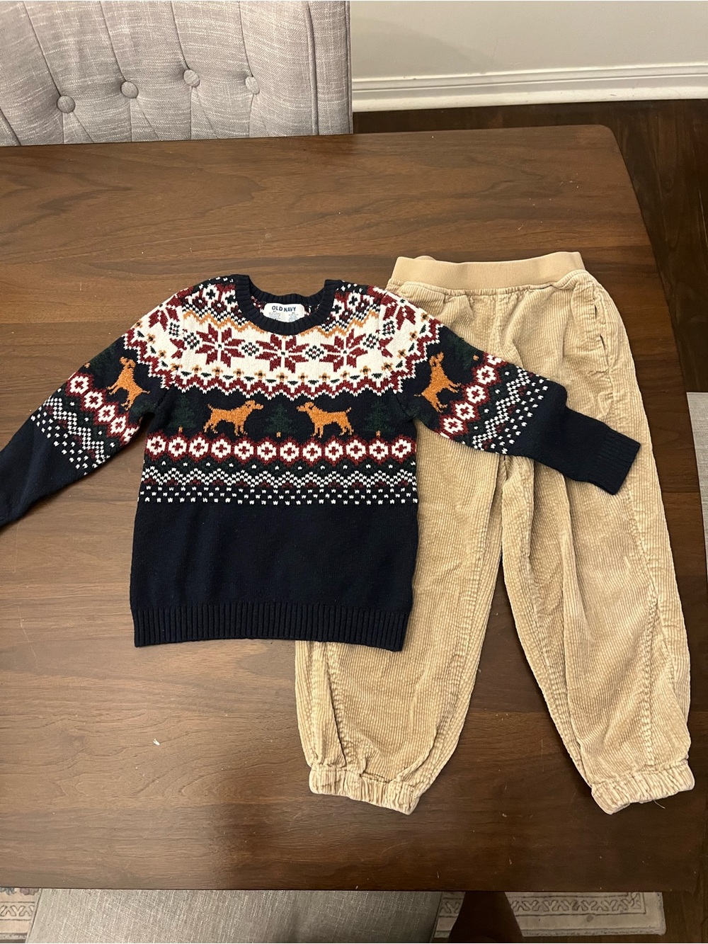 Old Navy Navy Fair Isle Reindeer Sweater - Red, White, Tan Accents Size T:4 B: 6